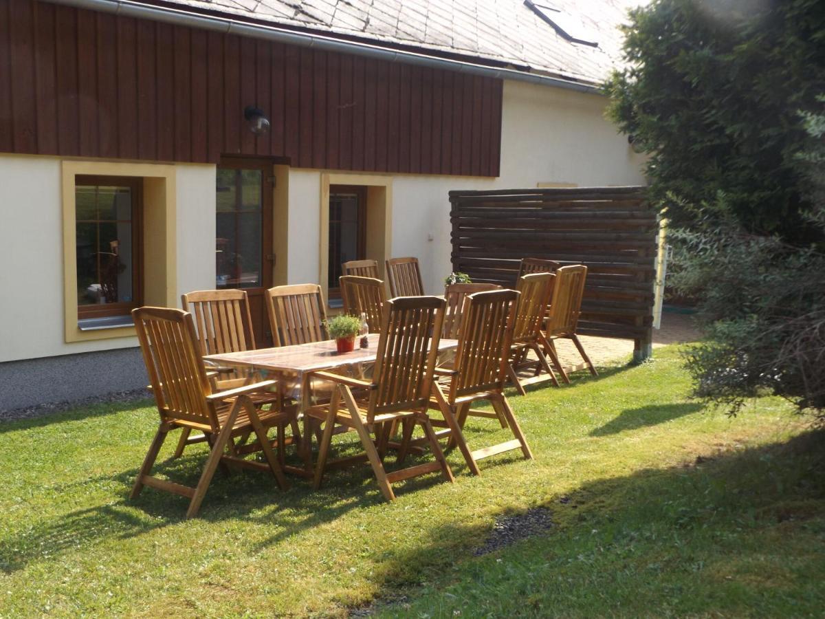 Holiday Home In Lampertice With Swimming Pool Exterior photo